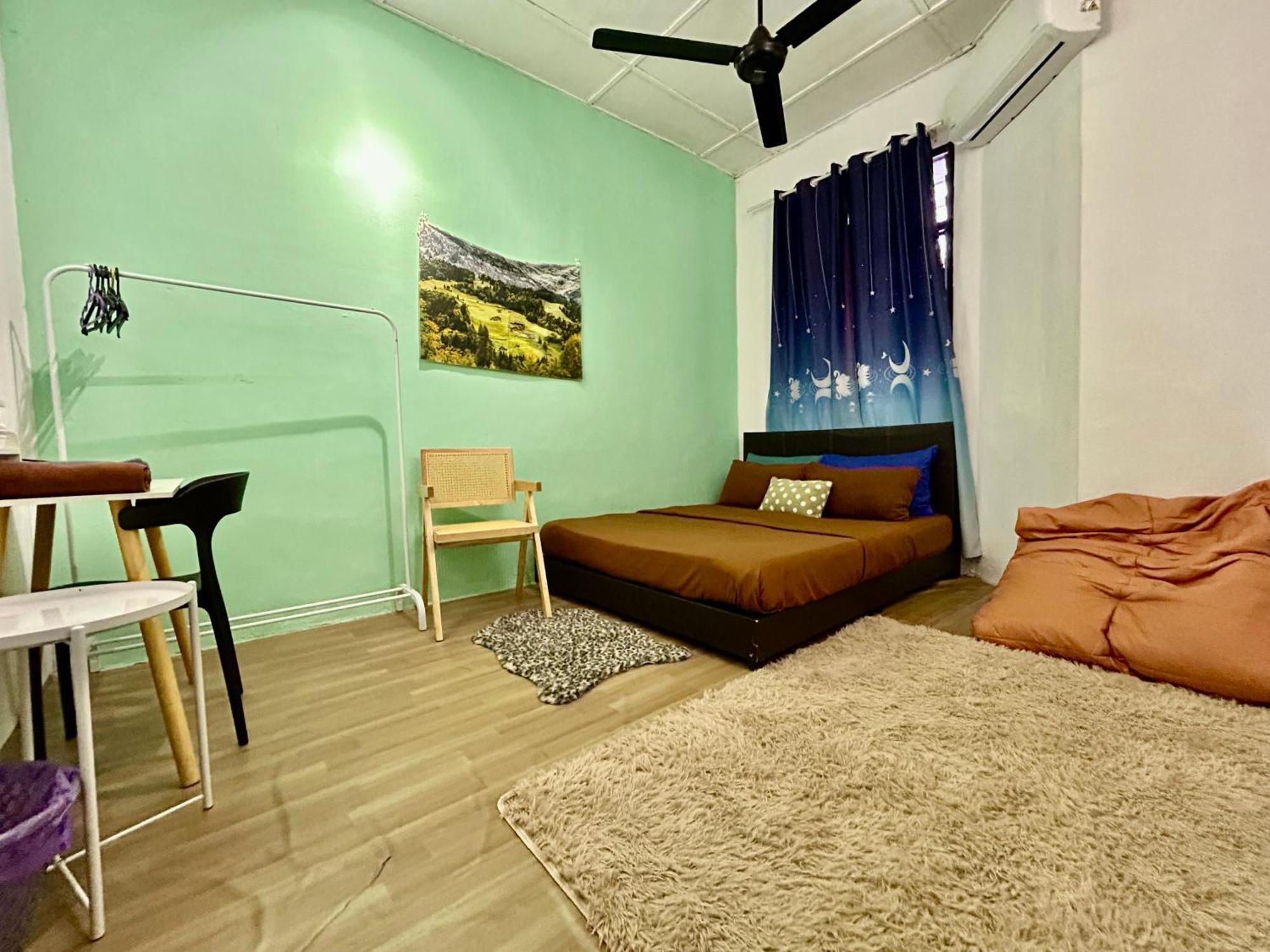 Cozy 18 Entire 3 Bedroom @Alma Букит-Мертаджам Экстерьер фото